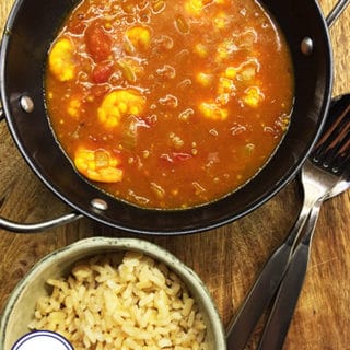 A dish of prawn curry with Sri Lankan spices