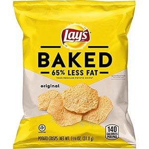 en pakke Med Lays Baked chips