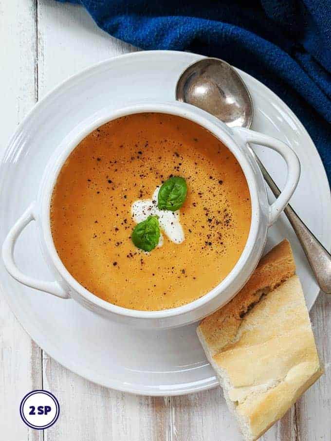 Creamy Tomato Soup | Weight Watchers | Pointed Kitchen