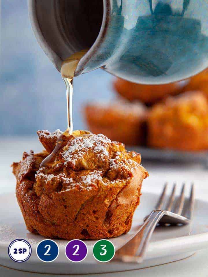 A pumpkin spiced french toast muffin with smartpoint values