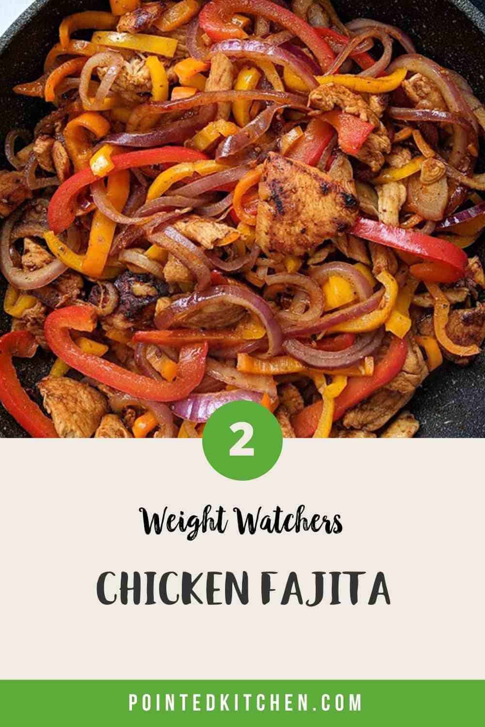 Close up of chicken fajita