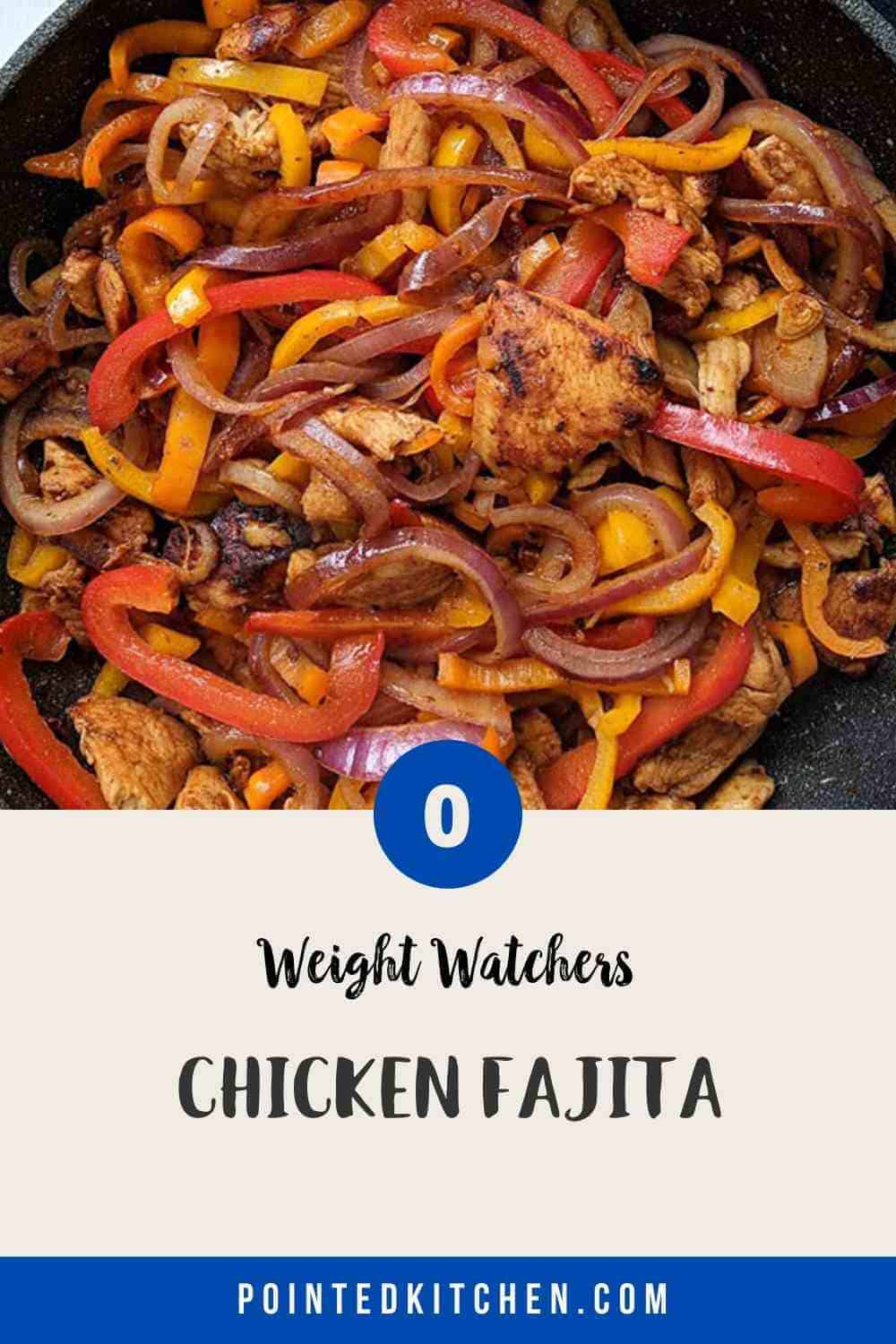 A close up picture of chicken fajita in a skillet