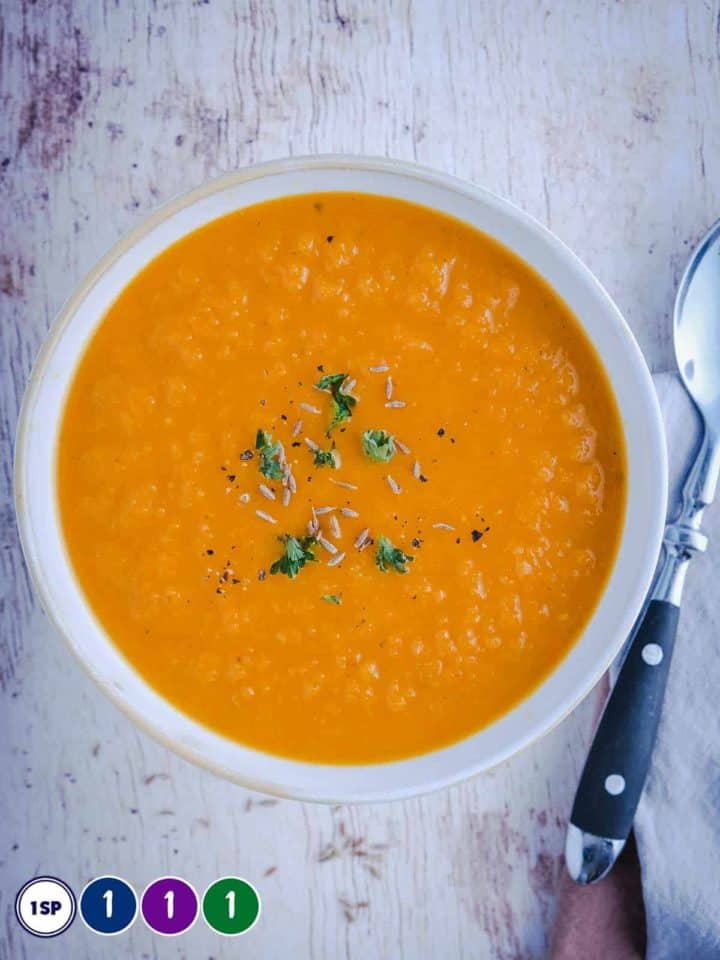 A bowl of roasted Carrot & Ginger soup with SmartPoint values